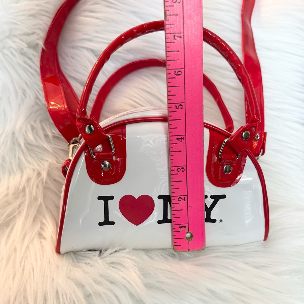 NWT I Love NY Mini Purse Bag - Picture 10 of 10